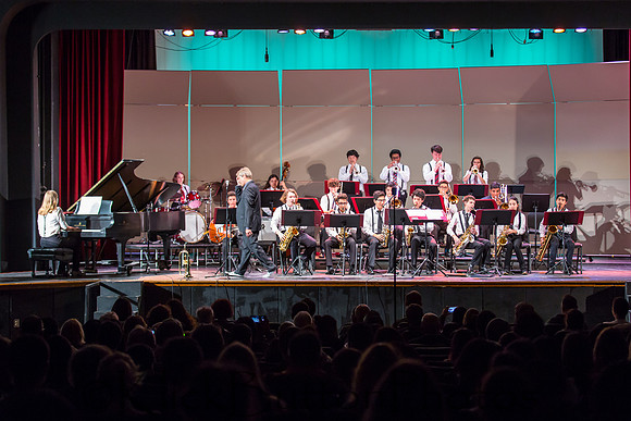 JazzNiteS17-2063